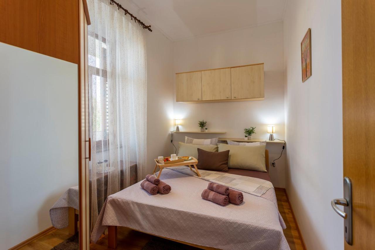 Apartman Lema Pula Exterior photo