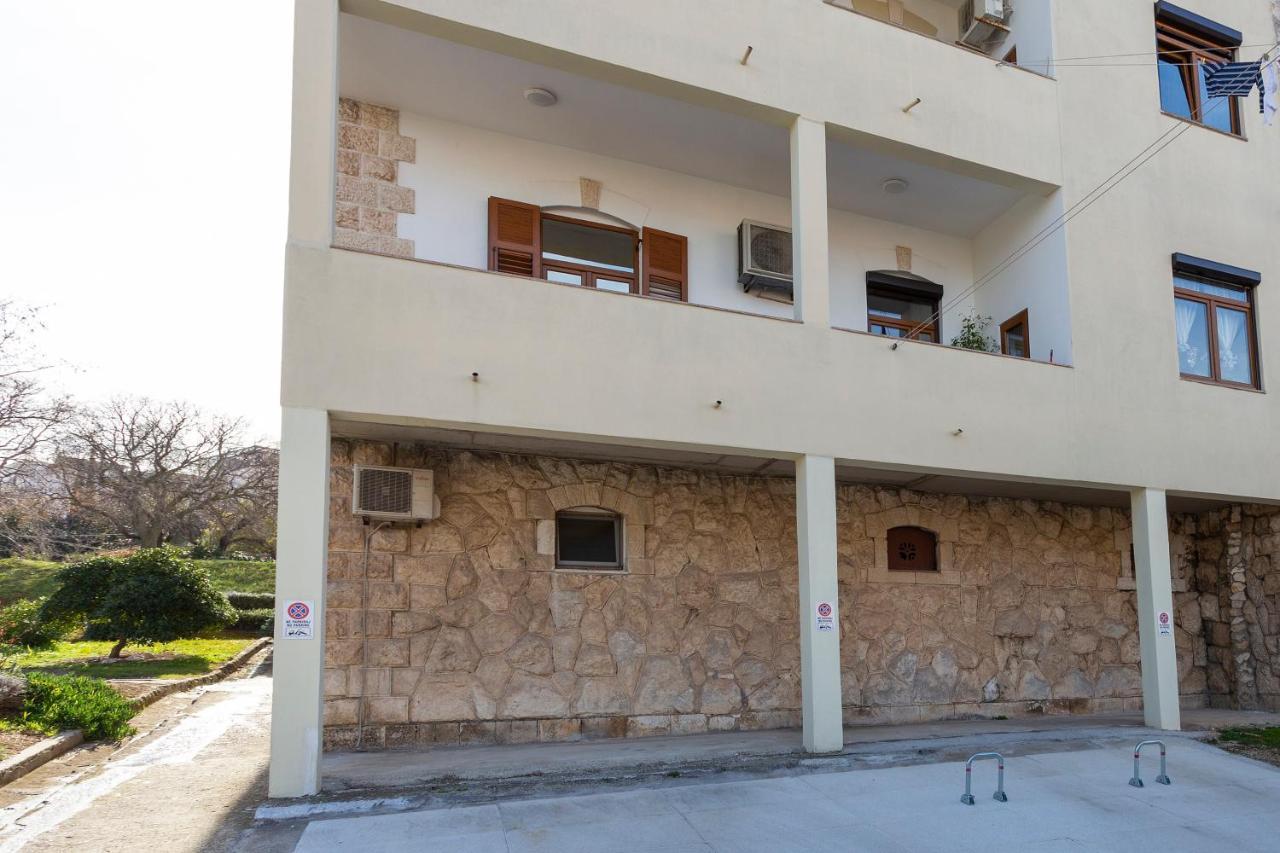 Apartman Lema Pula Exterior photo